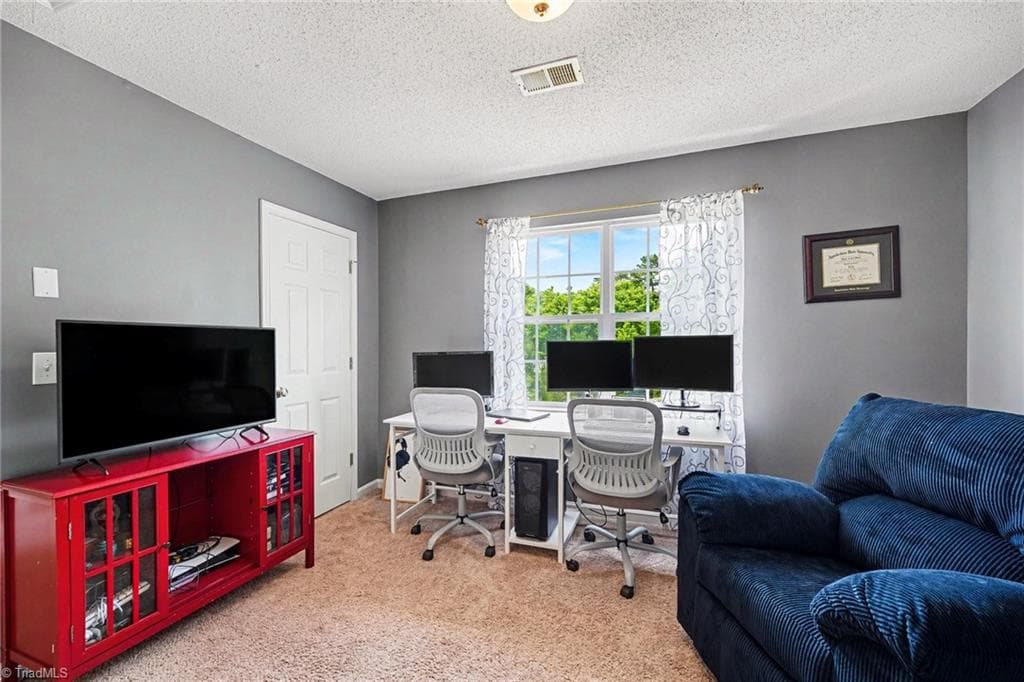 Stick/Site Built at 3513 Sunset Hollow Court, High Point NC 27265, photo 17 of 28