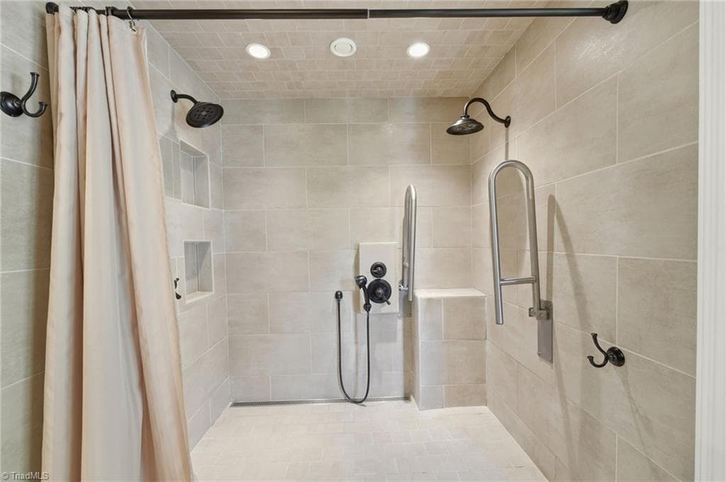 Stick/Site Built at 2915 Truitt Drive, Burlington NC 27215, Burlington, photo 65 of 100