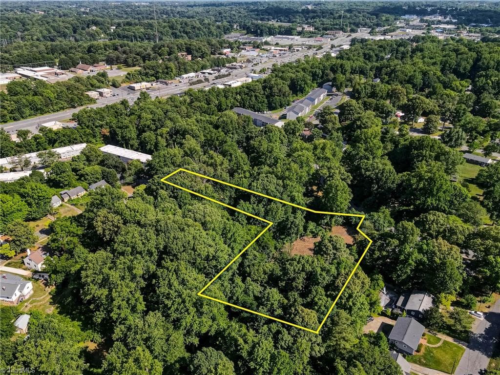 Single Family Residence at 1631 Ardsley Street, Winston-Salem NC 27103, Winston-Salem, photo 5 of 18