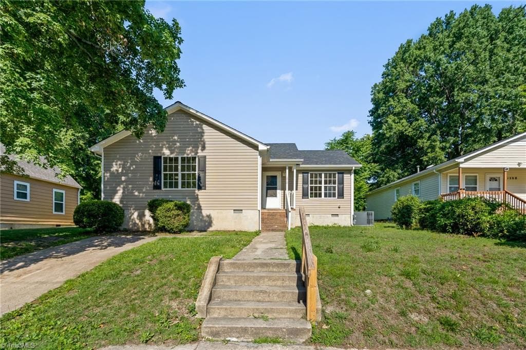 Stick/Site Built at 1210 Pearson Street, Greensboro NC 27406, photo 2 of 41