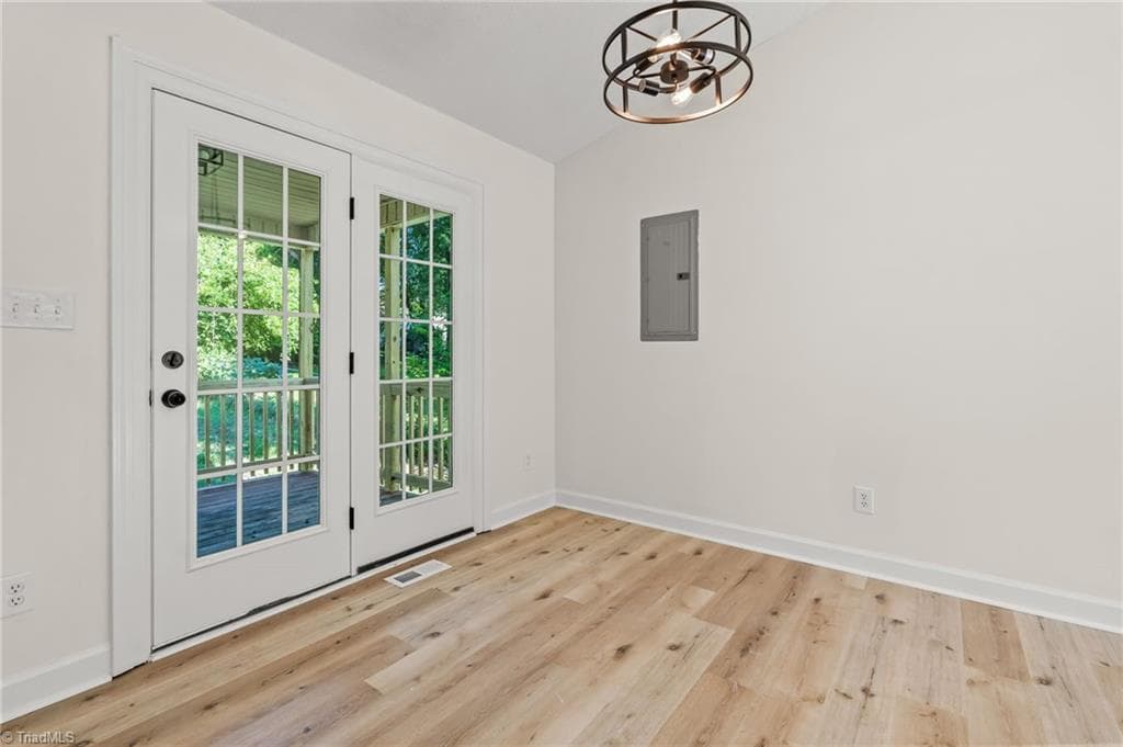 Stick/Site Built at 1210 Pearson Street, Greensboro NC 27406, photo 15 of 41