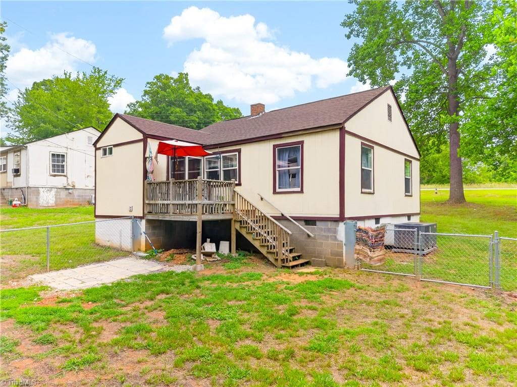 Stick/Site Built at 2669 Old Mountain Road, Trinity NC 27370, photo 17 of 45