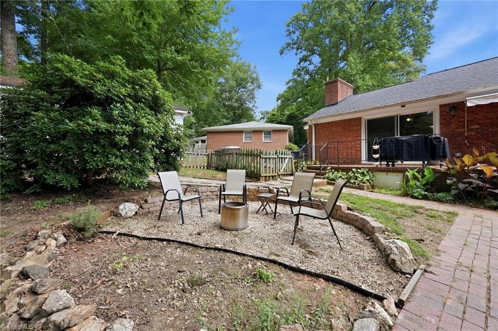 Stick/Site Built at 5 Leawood Court, Greensboro NC 27410, photo 28 of 37