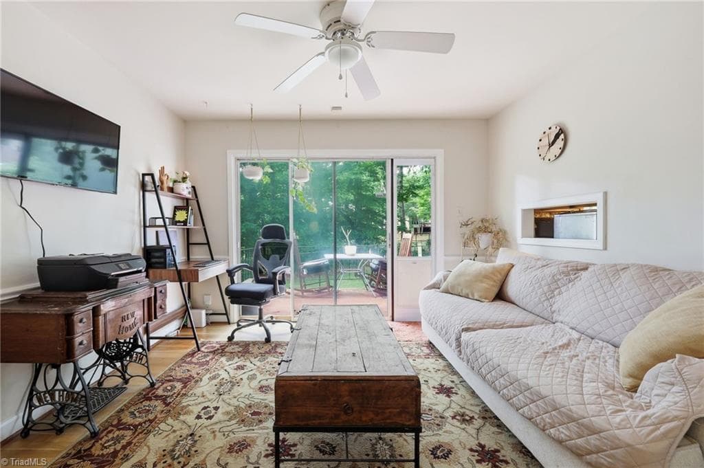 Stick/Site Built at 5 Leawood Court, Greensboro NC 27410, photo 11 of 37
