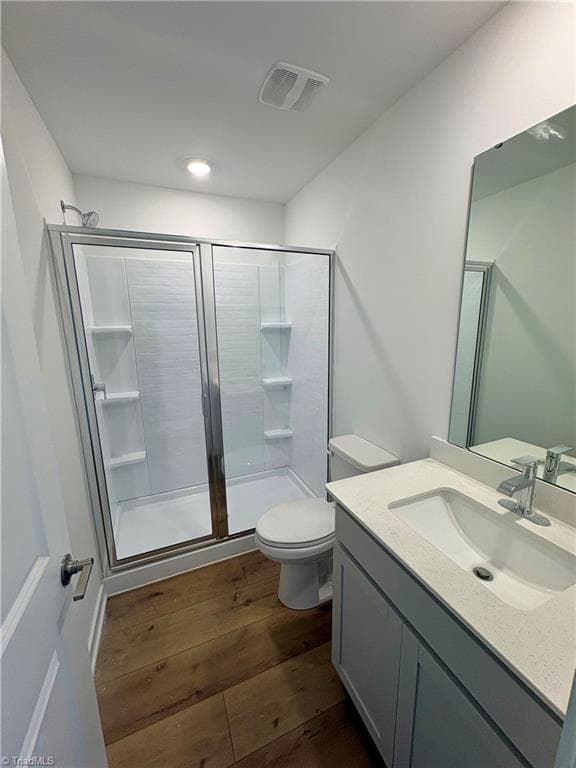 Stick/Site Built at 115 Primrose Street, King NC 27021, photo 5 of 16