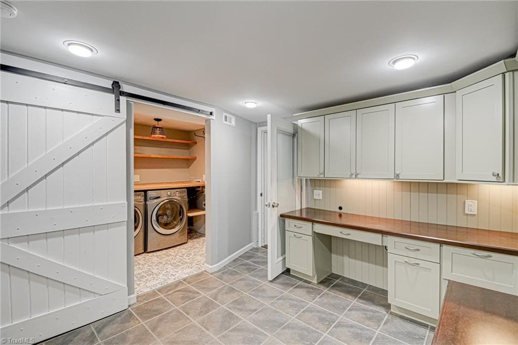 Stick/Site Built at 2832 Kensington Road, Winston-Salem NC 27106, Winston-Salem, photo 39 of 50