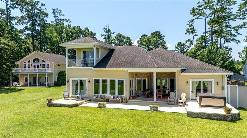 Stick/Site Built at 2391 Temples Point Road, Havelock NC 28532, photo 10 of 47