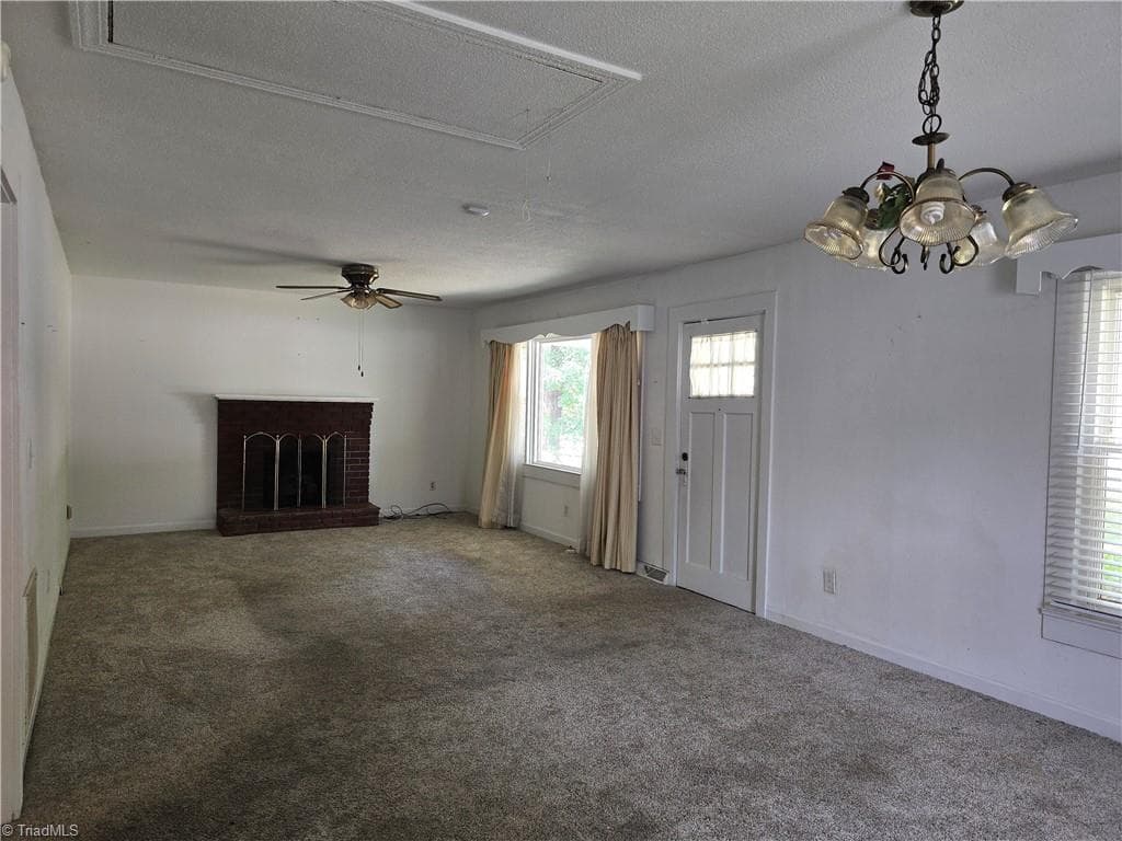 Stick/Site Built at 1301 W 5th Avenue, Lexington NC 27295, photo 4 of 10