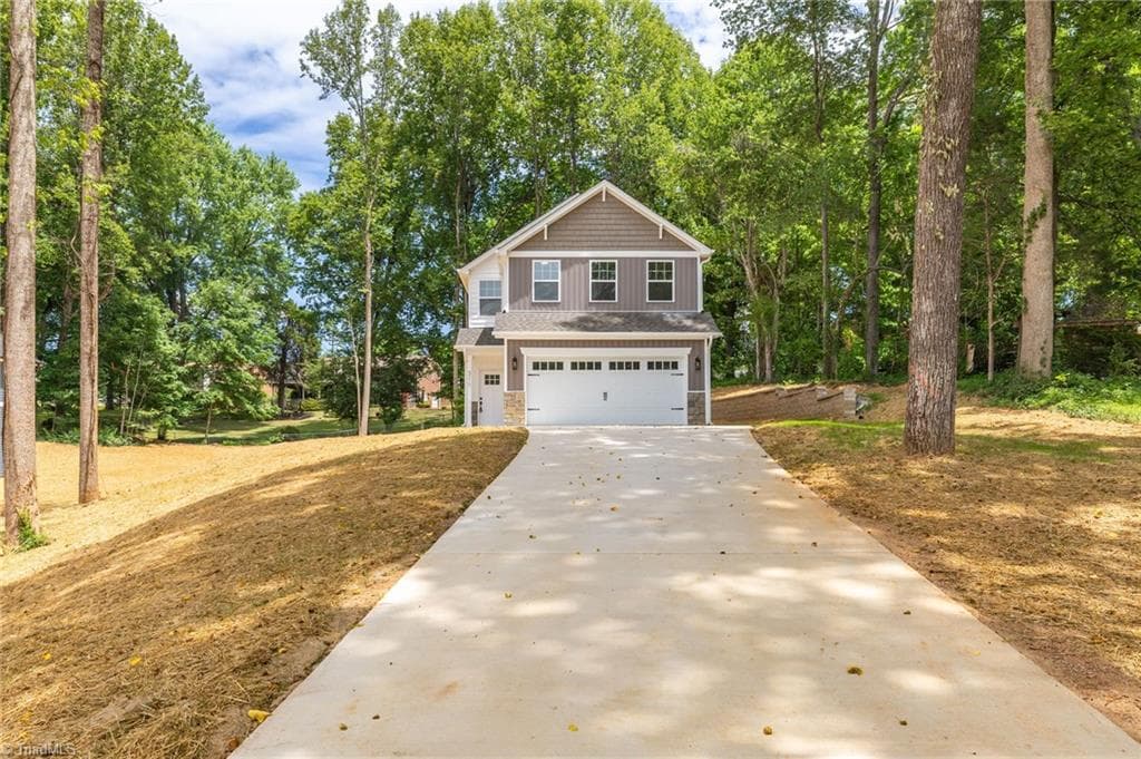 Stick/Site Built at 311 Lily Drive, Kernersville NC 27284, photo 2 of 37