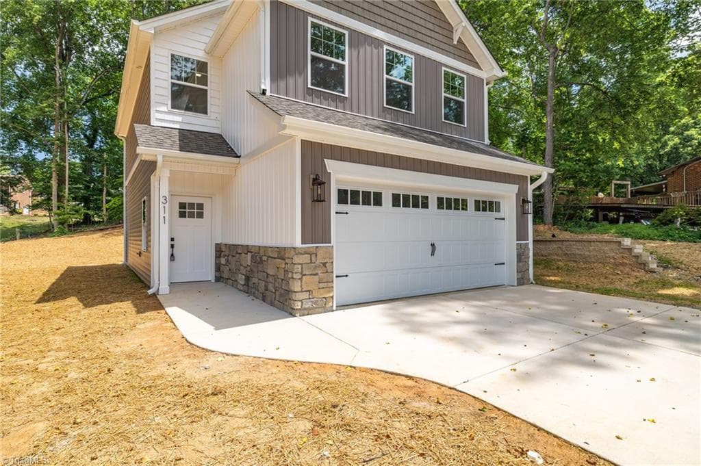 Stick/Site Built at 311 Lily Drive, Kernersville NC 27284, photo 5 of 37