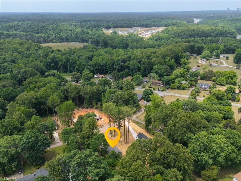 Stick/Site Built at 311 Lily Drive, Kernersville NC 27284, photo 35 of 37