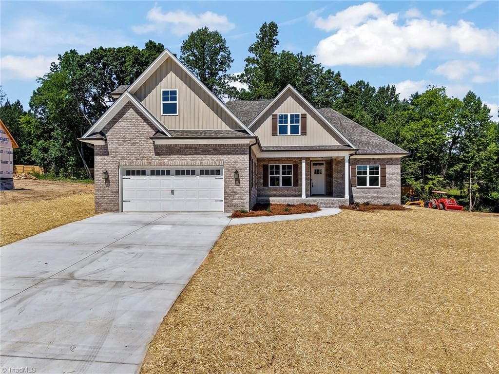 231 Cool Run, Lexington NC 27295