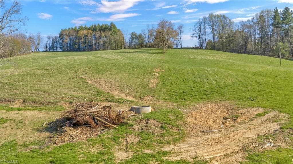 Unimproved Land at 3630 US Highway 221 N, Jefferson NC 28640, photo 5 of 29