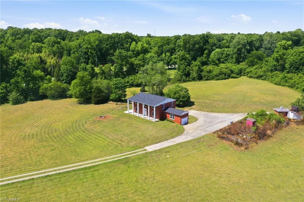 Stick/Site Built at 2016 Haw River Hopedale Road, Burlington NC 27217, Burlington, photo 5 of 68