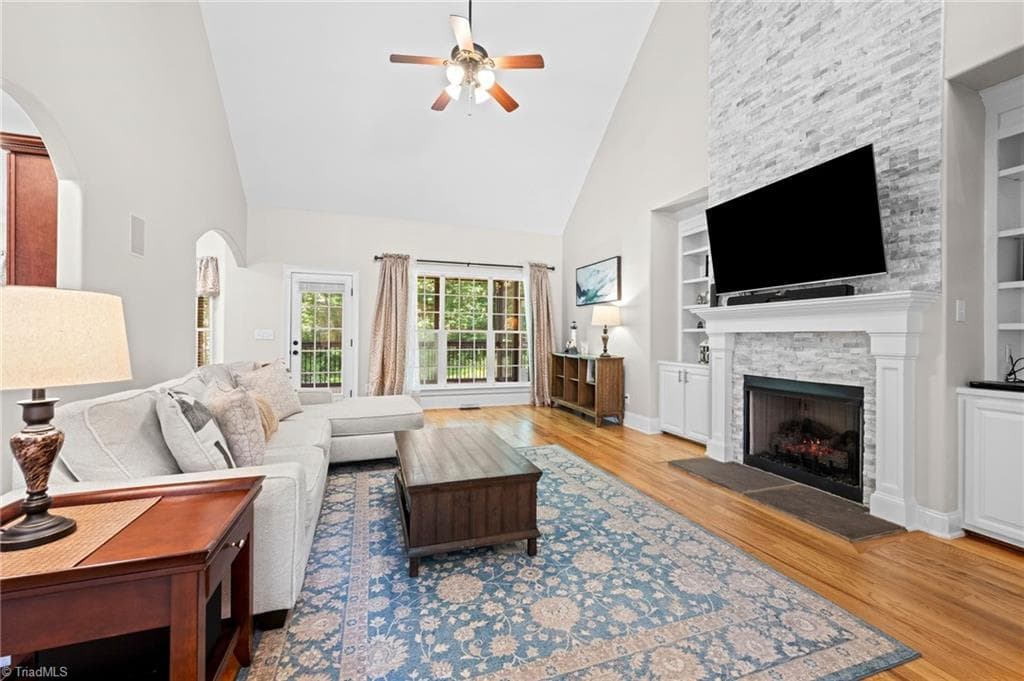 Stick/Site Built at 225 Heatherwood Drive, Winston-Salem NC 27107, Winston-Salem, photo 15 of 47