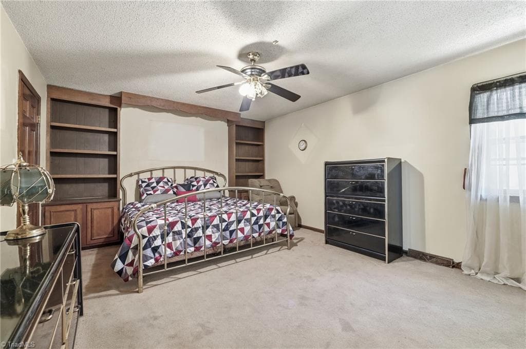 Stick/Site Built at 4509 Doral Drive, Greensboro NC 27406, photo 9 of 28