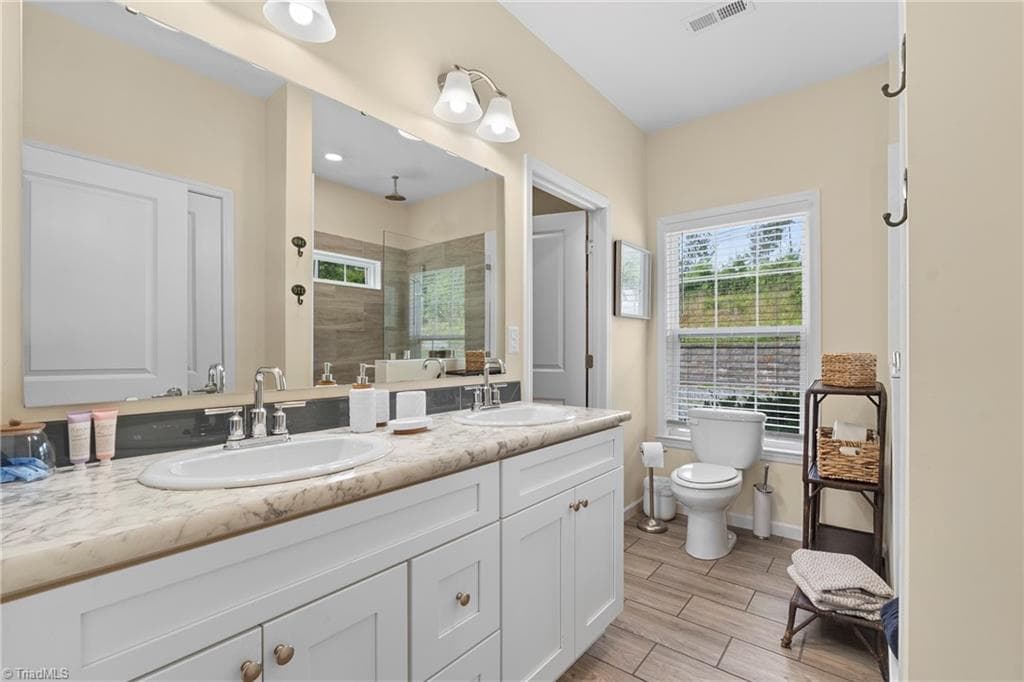 Modular at 645 Riverside Drive, Lexington NC 27292, photo 15 of 47