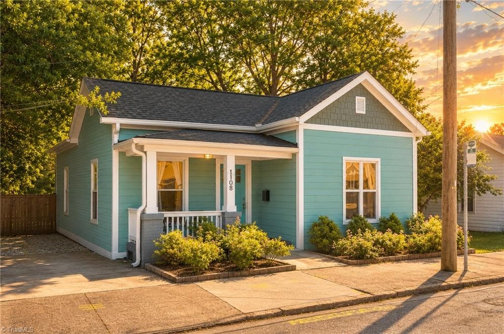 1108 Pegram Street, Charlotte NC 28205