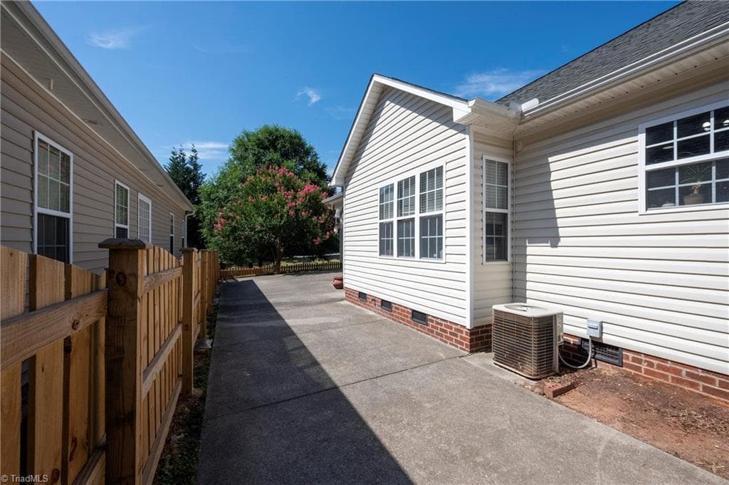 Stick/Site Built at 6648 Springfield Village Lane, Clemmons NC 27012, photo 44 of 49