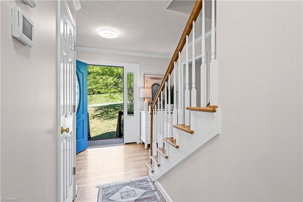Stick/Site Built at 7626 Rolling Oak Court, Clemmons NC 27012, photo 9 of 50