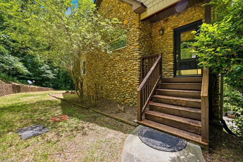 Stick/Site Built at 255 Treadway Ridge Road, Moravian Falls NC 28654, photo 2 of 50