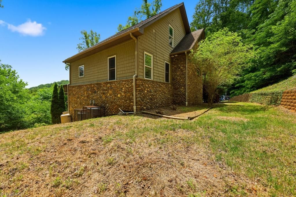 Stick/Site Built at 255 Treadway Ridge Road, Moravian Falls NC 28654, photo 14 of 50