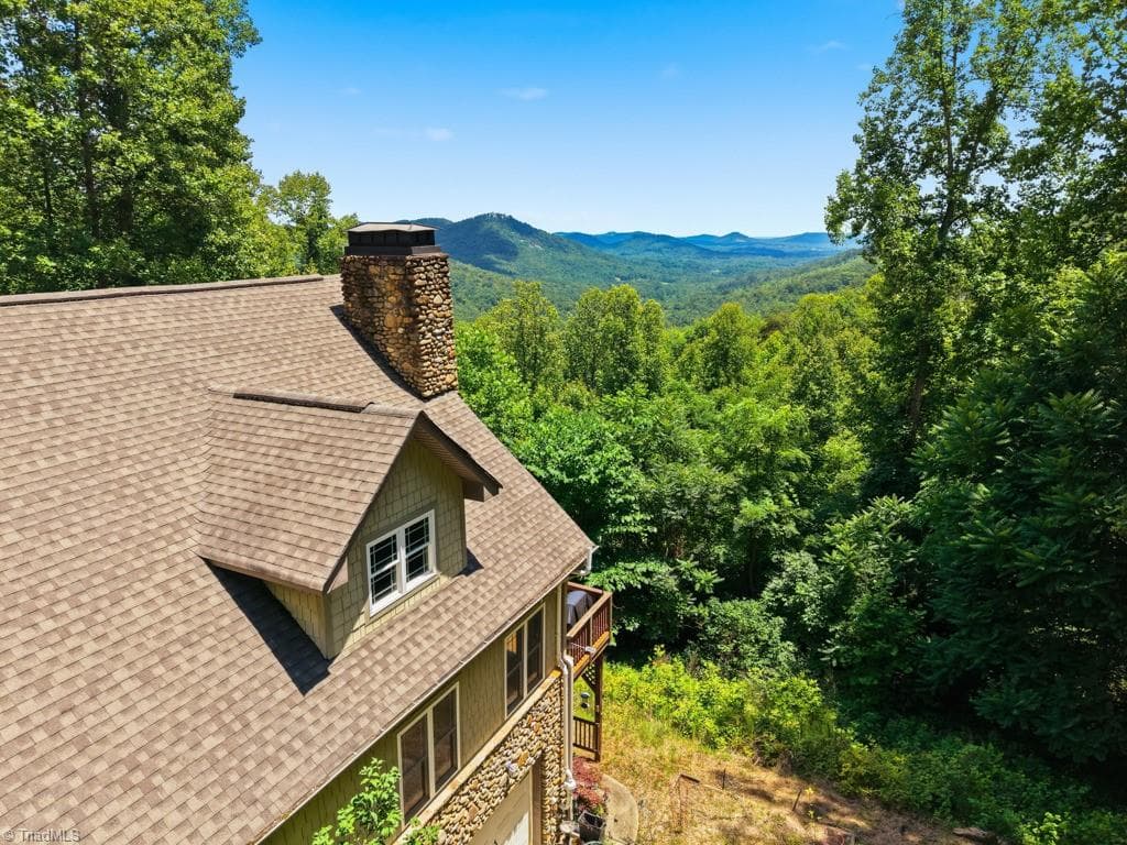 Stick/Site Built at 255 Treadway Ridge Road, Moravian Falls NC 28654, photo 4 of 50
