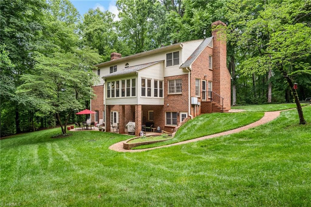 Stick/Site Built at 175 Huntington Trail, Lexington NC 27295, photo 5 of 49