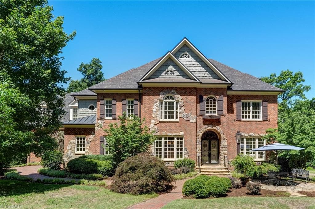 4501 Kendale Road, High Point NC 27265