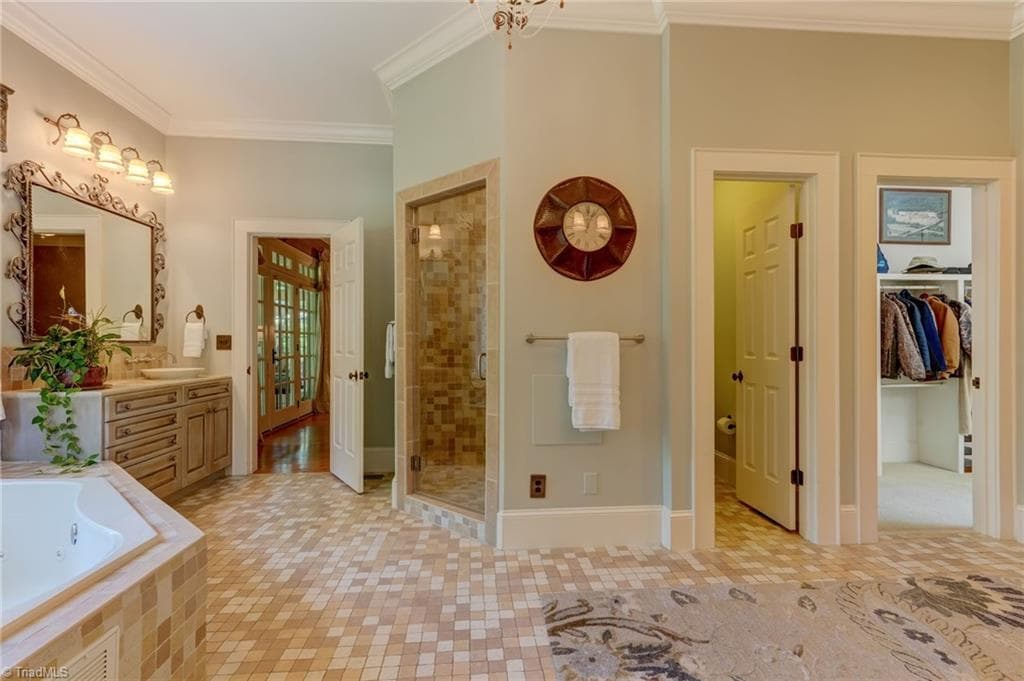 Stick/Site Built at 4501 Kendale Road, High Point NC 27265, High Point, photo 14 of 50