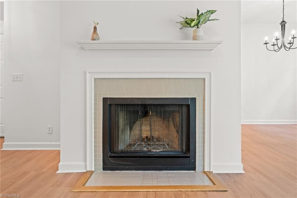 Stick/Site Built at 310 Meadows Circle, Winston-Salem NC 27104, Winston-Salem, photo 6 of 31