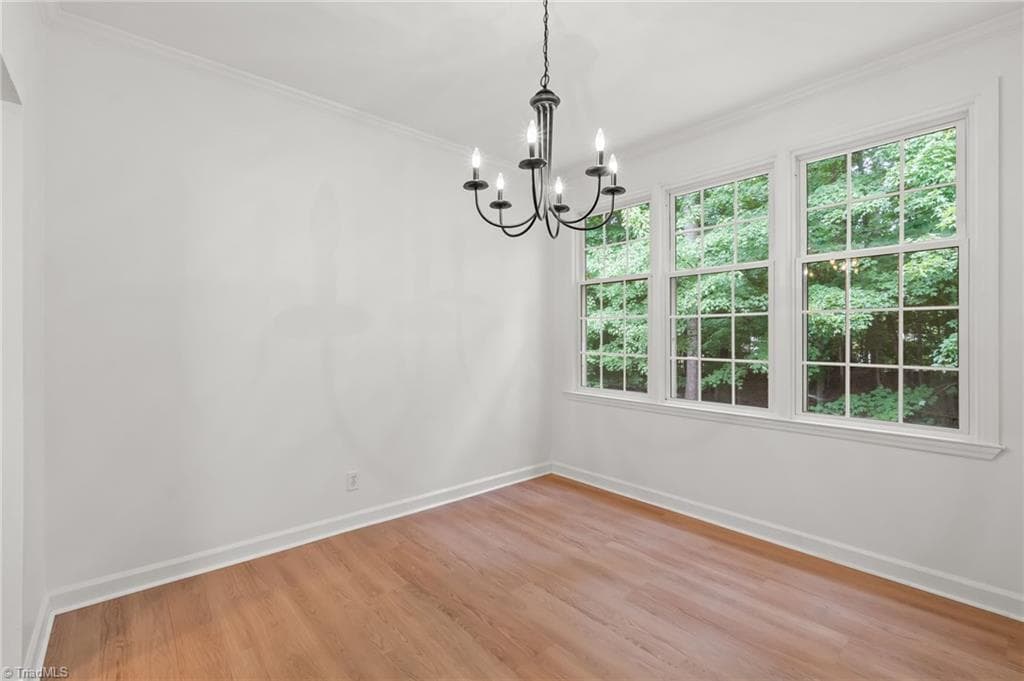 Stick/Site Built at 310 Meadows Circle, Winston-Salem NC 27104, Winston-Salem, photo 8 of 31