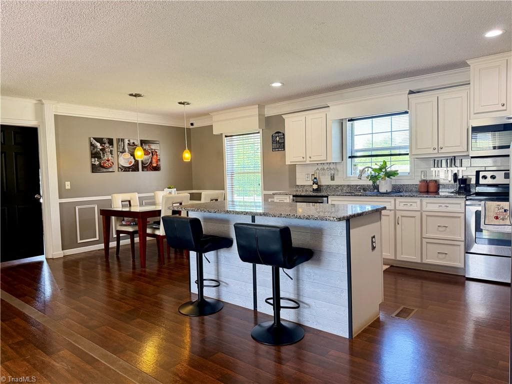 1001 Byrds Curve Road, Elkin NC 28621