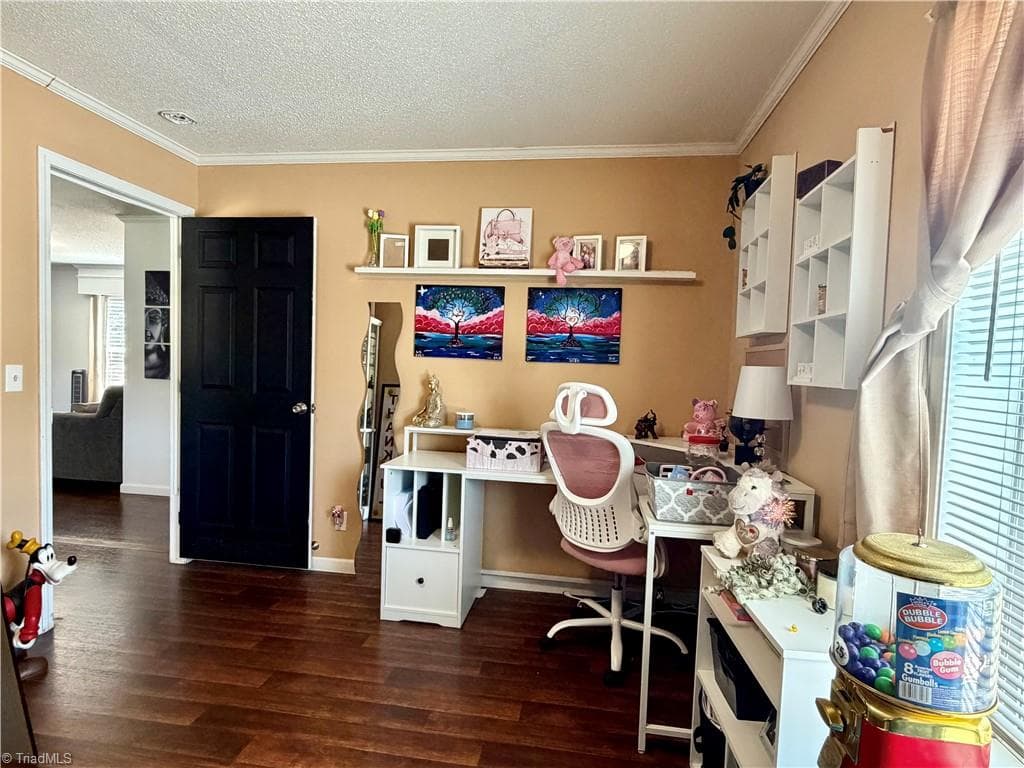Manufactured Home at 1001 Byrds Curve Road, Elkin NC 28621, Elkin, photo 21 of 40