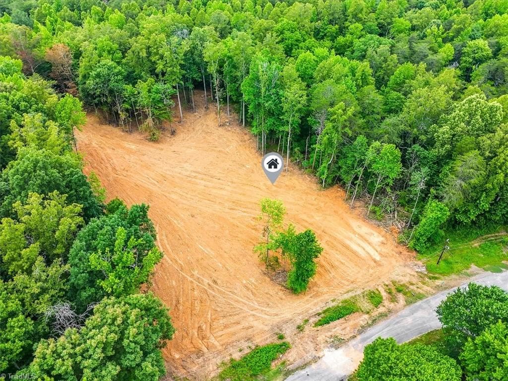 Stick/Site Built at 2256 Chippewa Street, Winston-Salem NC 27106, Winston-Salem, photo 4 of 9