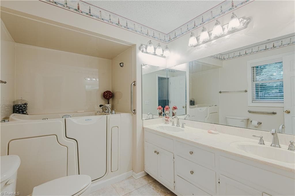 Stick/Site Built at 2603 Crescent Hill Drive, Mebane NC 27302, Mebane, photo 17 of 22