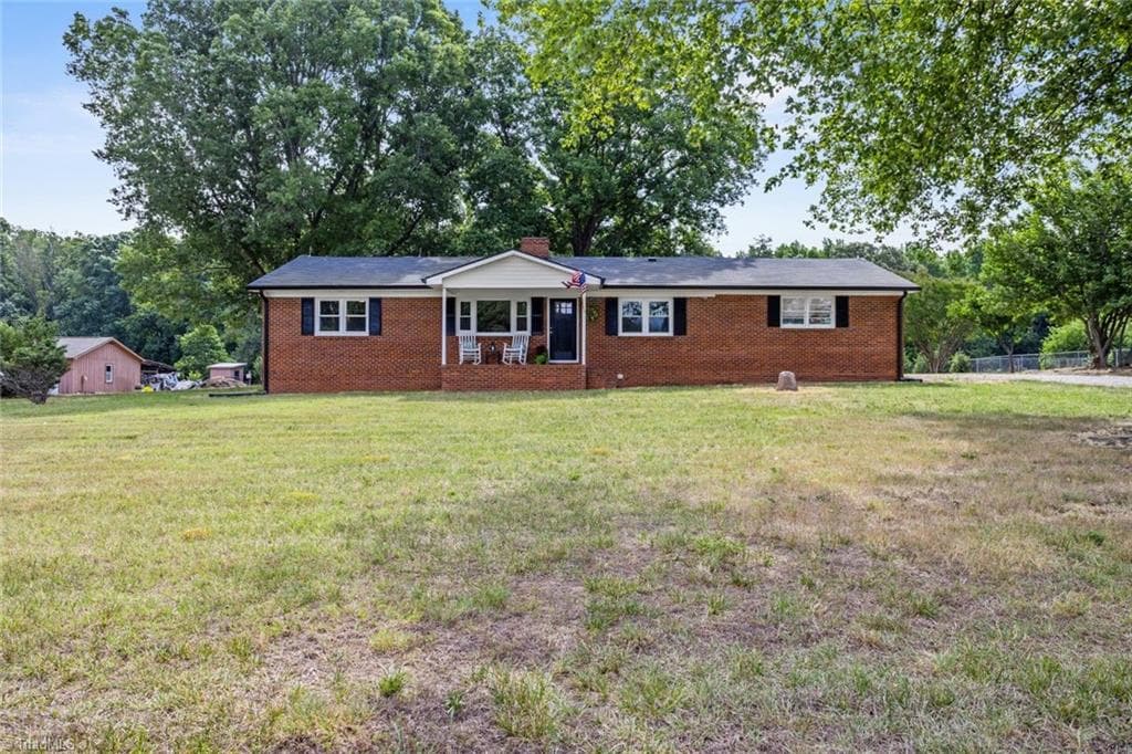 9771 Woodruff Road, Kernersville NC 27284