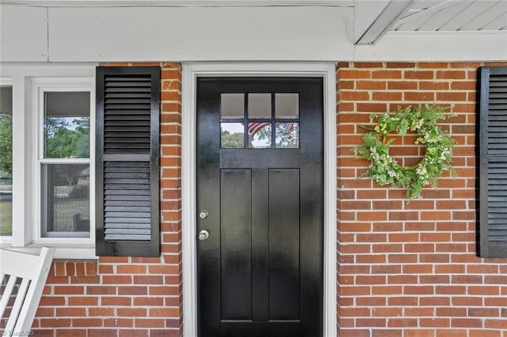 Stick/Site Built at 9771 Woodruff Road, Kernersville NC 27284, photo 5 of 46