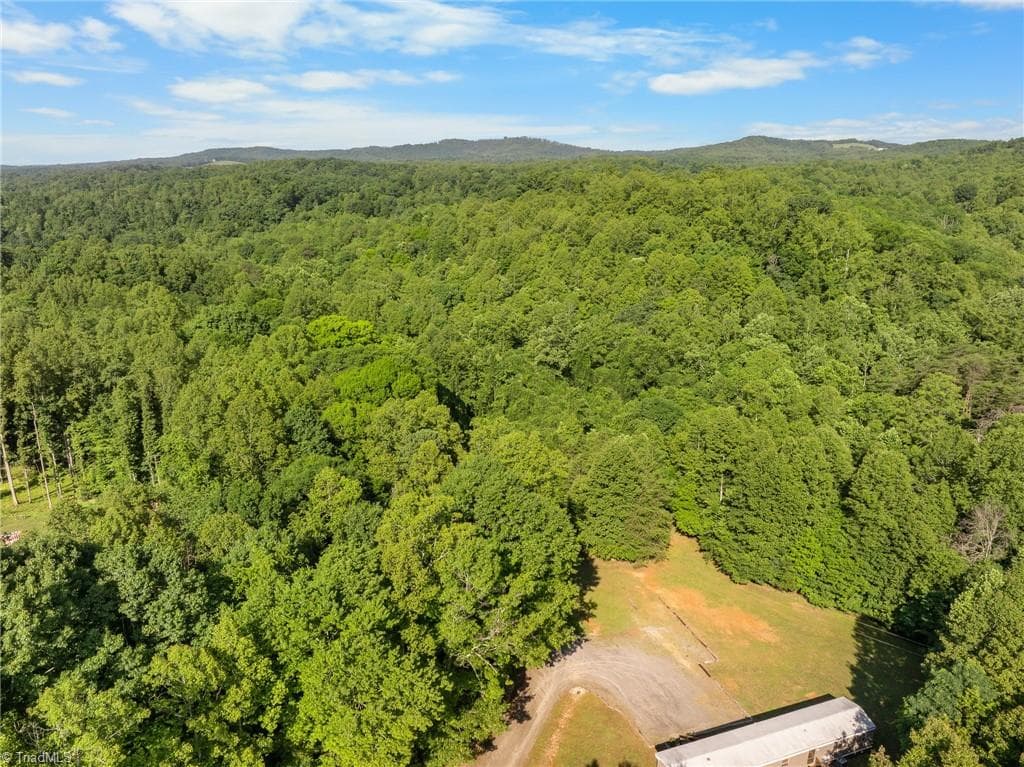 Manufactured Home at 114 Echo Hollar Road, Westfield NC 27053, photo 17 of 17