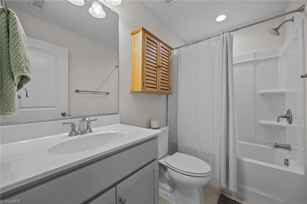 Stick/Site Built at 1114 Talisker Way, Burlington NC 27215, Burlington, photo 23 of 41