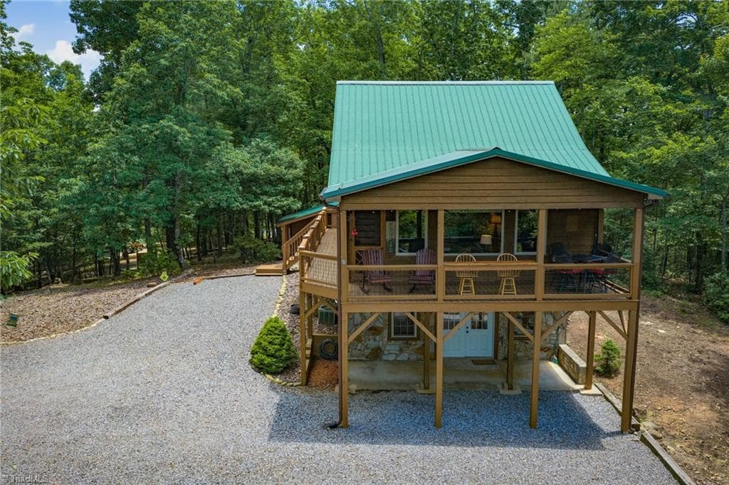 Stick/Site Built at 1987 Buck Mountain Road, Purlear NC 28665, Purlear, photo 31 of 50