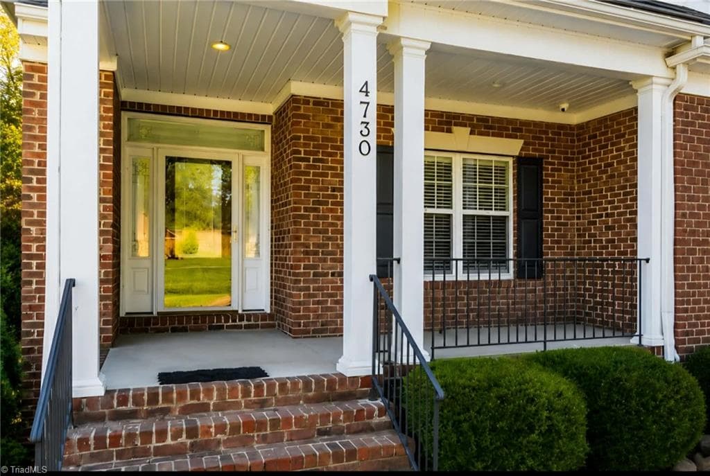 Stick/Site Built at 4730 Michaels Trail, Winston-Salem NC 27101, photo 5 of 45