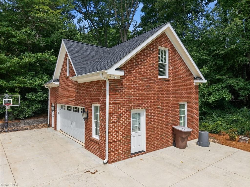 Stick/Site Built at 3 Bryan Court, Greensboro NC 27408, photo 34 of 36