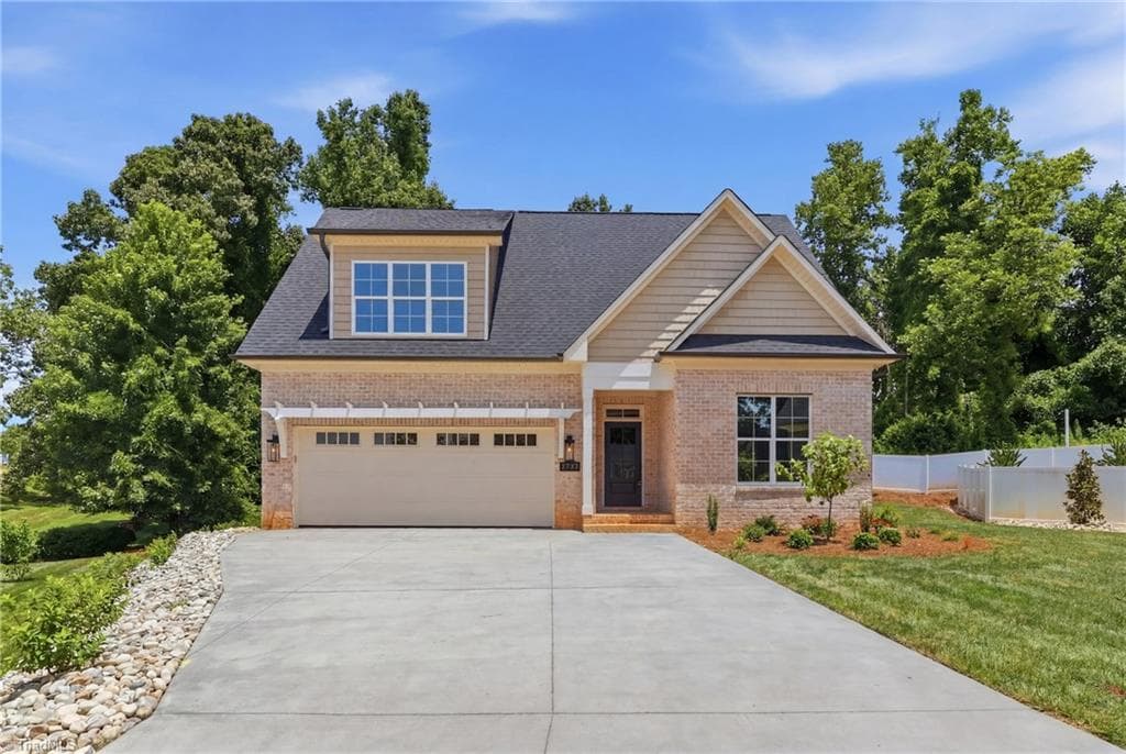 2737 Zuni Court, Winston-Salem NC 27106