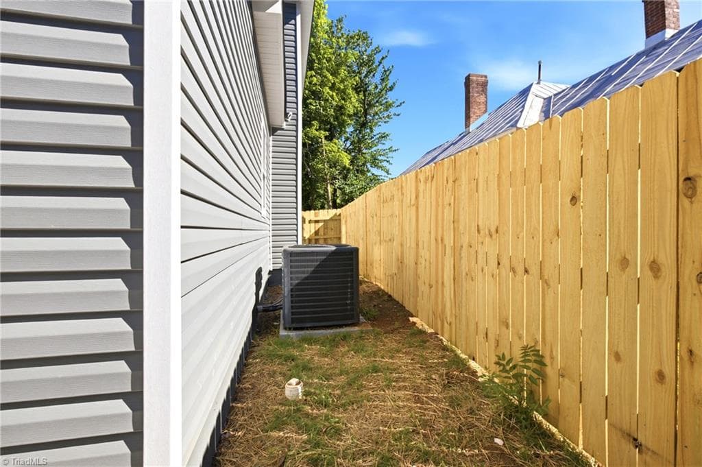 Stick/Site Built at 1024 Franklin Street, Winston-Salem NC 27101, Winston-Salem, photo 39 of 50
