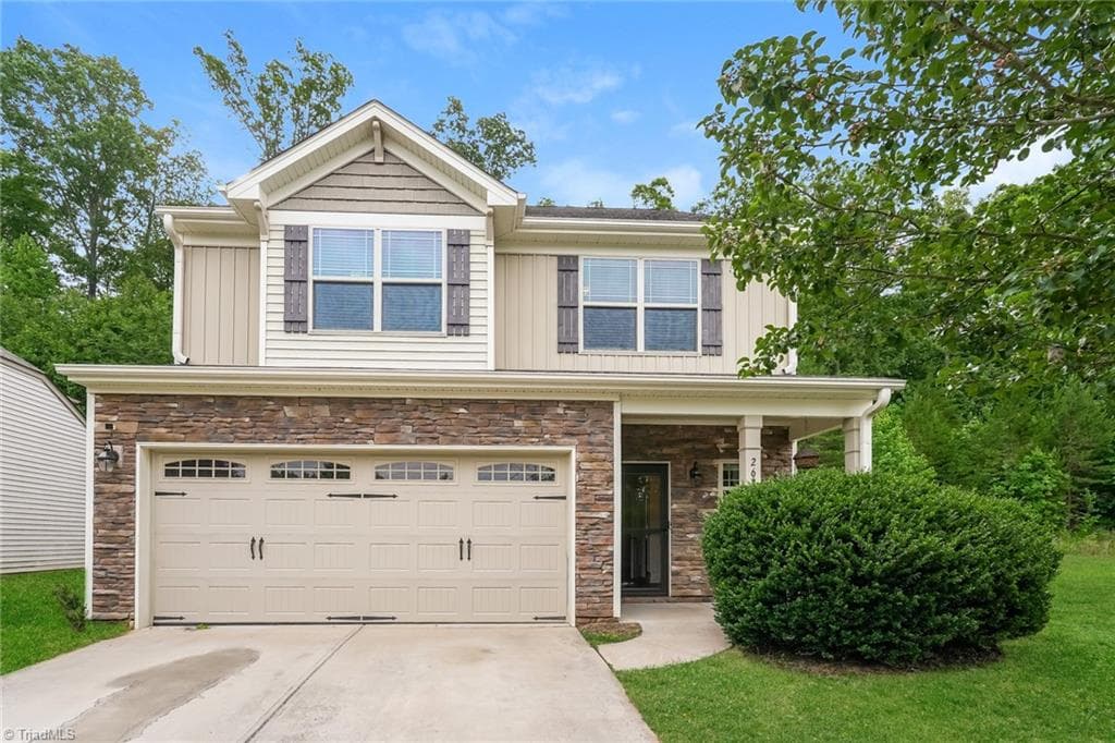 2633 Chari Park Lane, Walkertown NC 27051