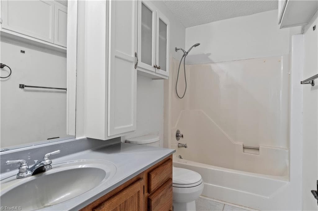Stick/Site Built at 3663 Heathrow Drive, Winston-Salem NC 27127, Winston-Salem, photo 18 of 34