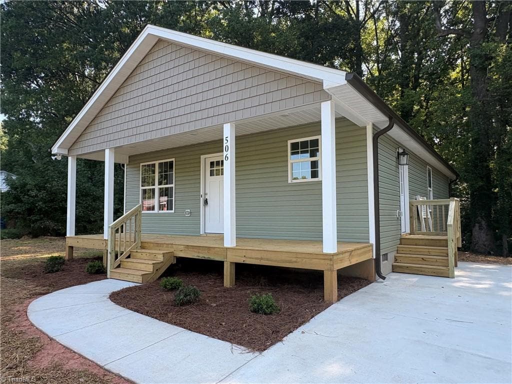 506 Moore Drive, Lexington NC 27292