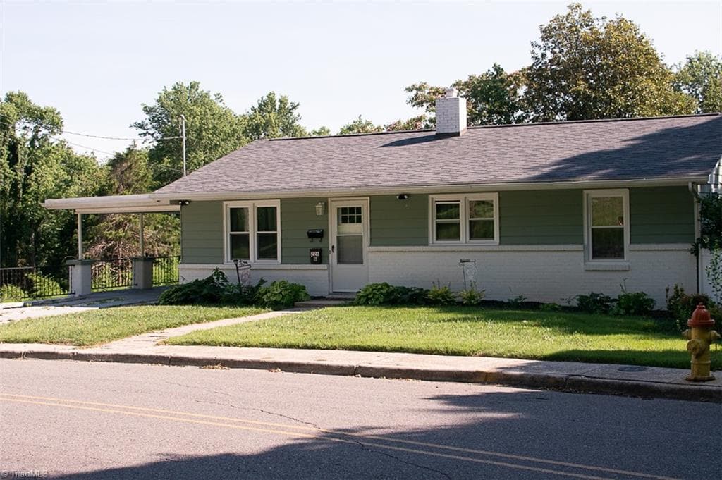 Stick/Site Built at 226 E Lebanon Street, Mount Airy NC 27030, photo 2 of 35