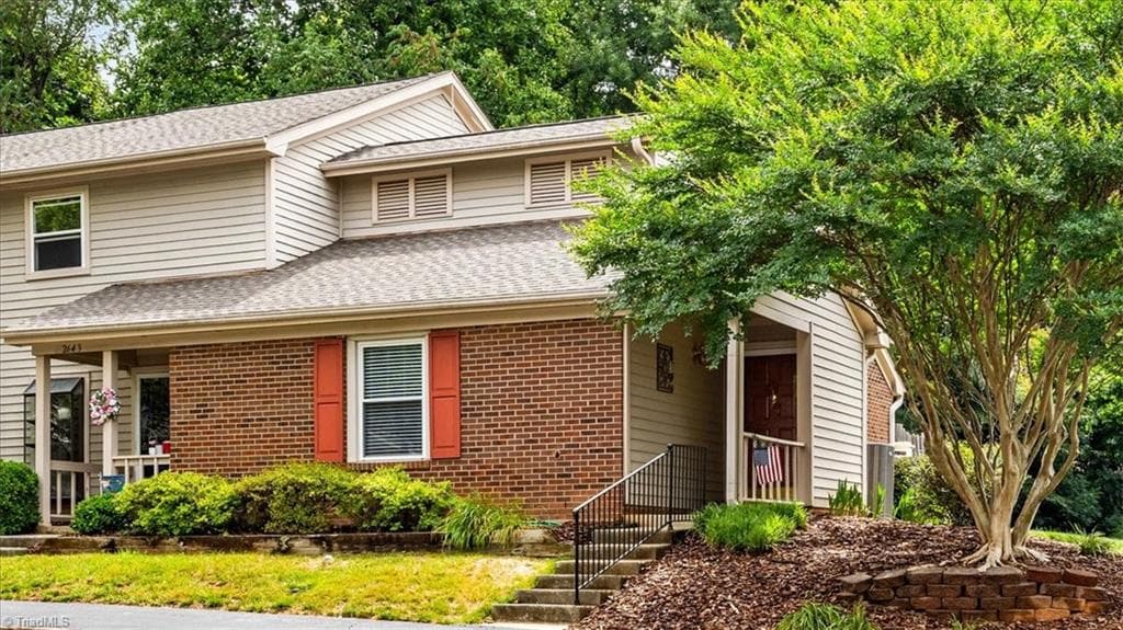 2645 Cottage Place, Greensboro NC 27455
